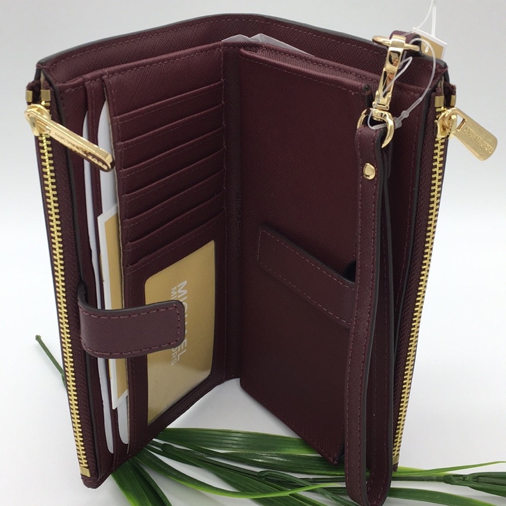 MICHAEL KORS Jet Set Travel LG Double Zip Wristlet Wallet Leather Dark Cherry - Picture 7 of 16